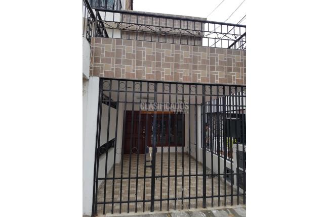 Casas, Alquiler en Palmeras del Norte