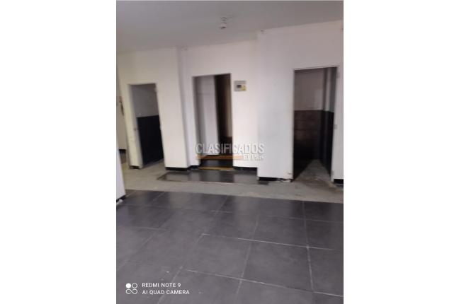 Edificios, Venta, Versalles - $3.800.000.000