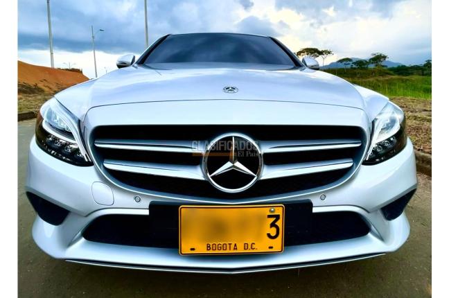 Mercedes Benz 180 2019