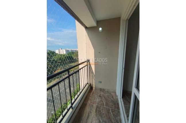 Apartamentos, Alquiler, Ciudad Pacifica - $1.400.000