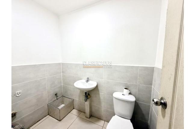 Locales y Bodegas, Alquiler, Tequendama - $6.000.000