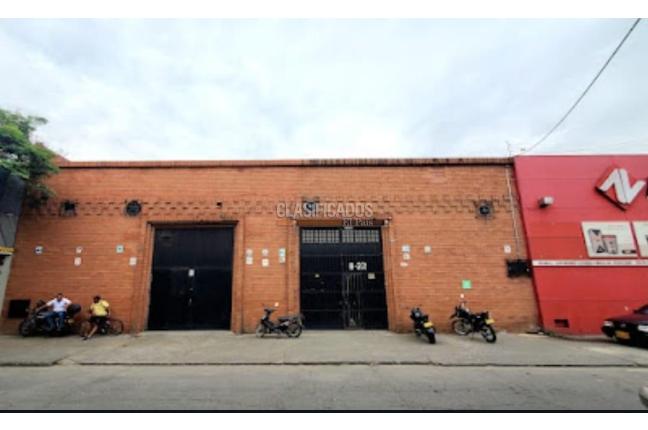 Locales y Bodegas, Alquiler, Obrero - $6.900.000