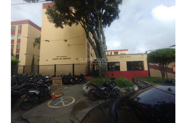 Apartamentos, Alquiler en Puente del Comercio