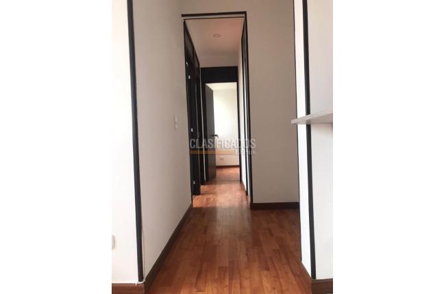 Apartamentos, Alquiler, Mosquera - $900.000