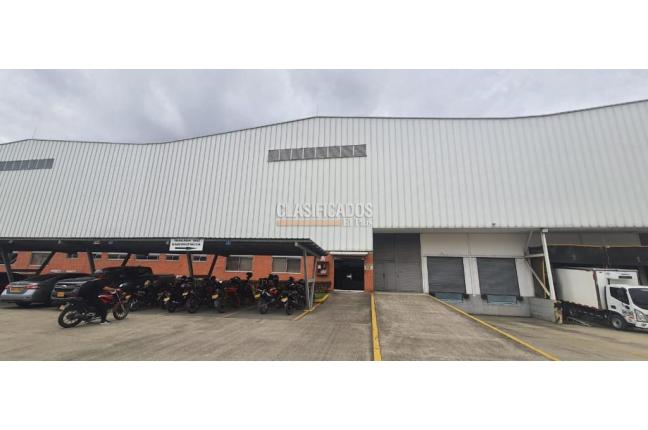 Locales y Bodegas, Alquiler en Acopi