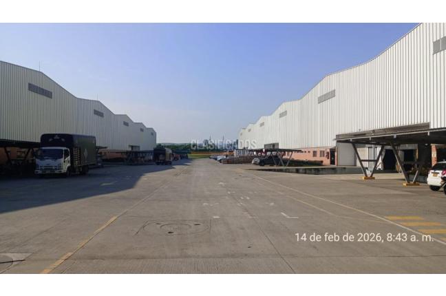 Locales y Bodegas, Alquiler en Acopi