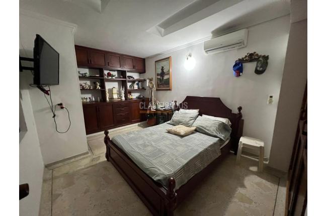 Apartamentos, Venta, Los Cámbulos - $320.000.000