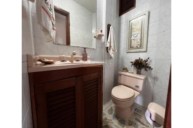 Apartamentos, Venta, La Flora - $420.000.000