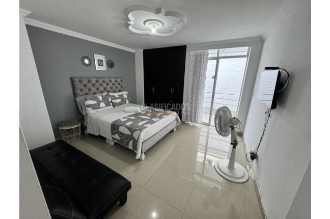 Edificios, Venta, El Ingenio - $1.600.000.000