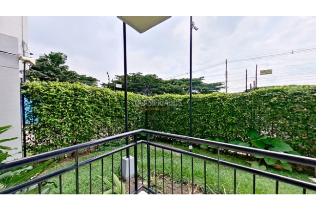 Apartamentos, Venta en Yumbo