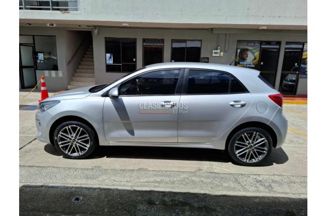 Kia Rio 2021 - $61.900.000