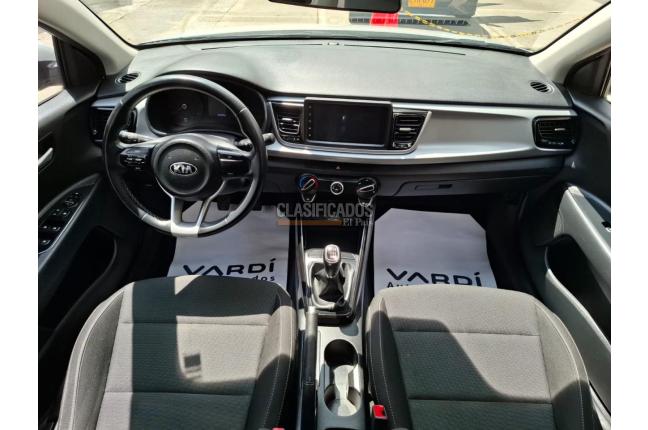 Kia Rio 2021 - $61.900.000