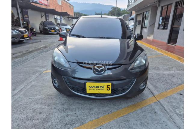 Mazda 2 2015 - $41.900.000