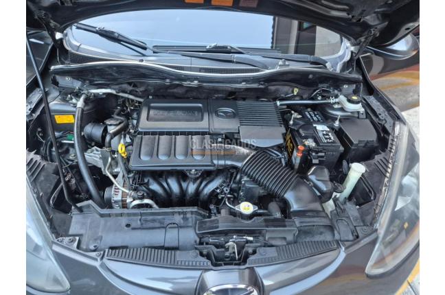 Mazda 2 2015 - $41.900.000