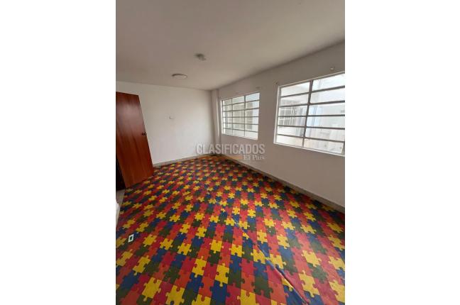 Casas, Venta, Bogotá - $860.000.000