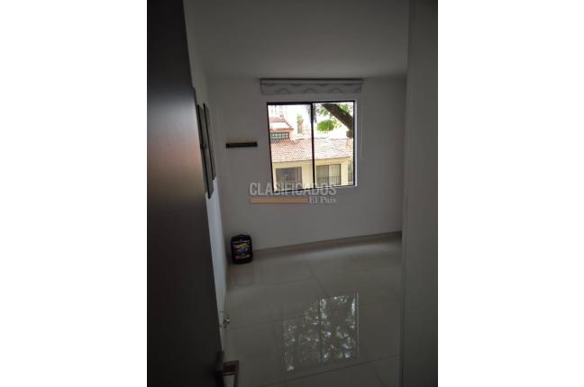 Apartamentos, Alquiler, Las Quintas de Don Simón - $2.500.000