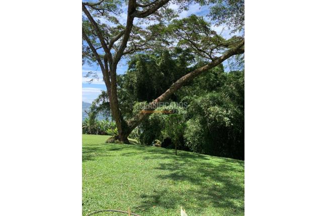 Fincas y Casas Campestres, Venta, La Elvira - $1.850.000.000