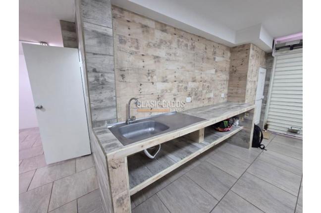 Locales y Bodegas, Alquiler, Pereira - $3.800.000