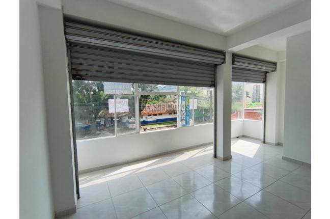 Locales y Bodegas, Alquiler, Caldas - $2.200.000