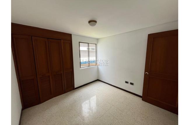 Apartamentos, Alquiler en Portal de la Estación
