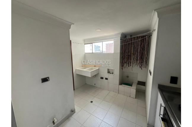 Apartamentos, Alquiler, Portal de la Estación - $3.500.000
