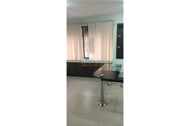 Oficinas y Consultorios, Alquiler, Versalles