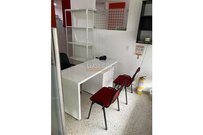 Oficinas y Consultorios, Alquiler en Capri