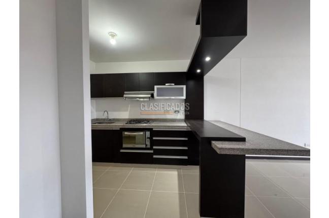 Apartaestudios, Alquiler, Cerro Cristales - $2.600.000