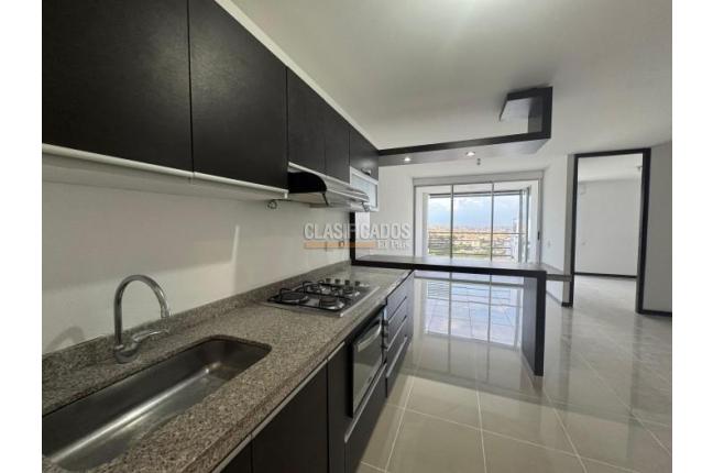 Apartaestudios, Alquiler, Cerro Cristales - $2.600.000