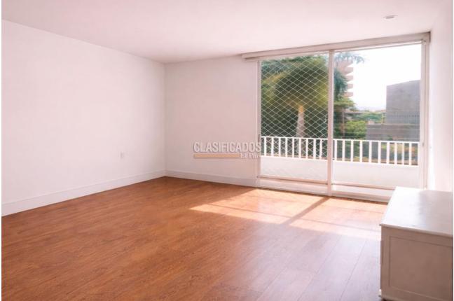 Apartamentos, Venta en Arboleda