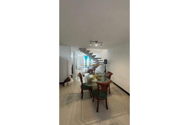 Casas, Venta en Valle del Lili