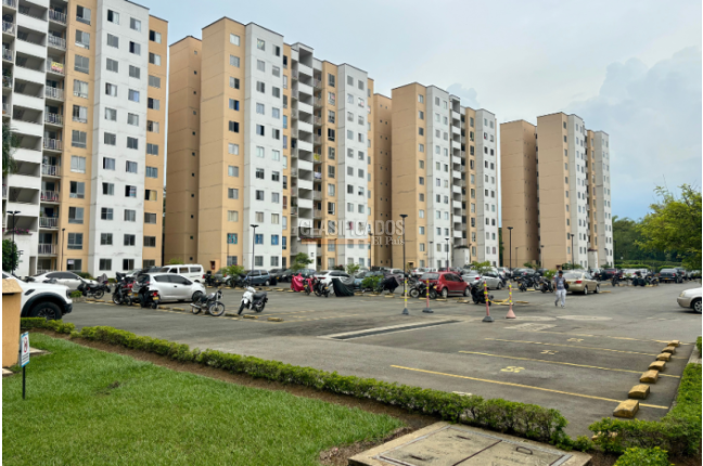 Apartamentos, Venta en Jamundí