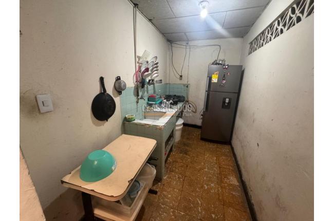 Casas, Venta, La Esmeralda - $440.000.000