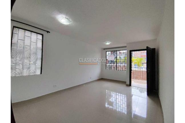 Casas, Alquiler en Santa Anita