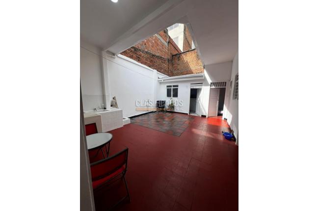 Casas, Venta, Miraflores - $650.000.000