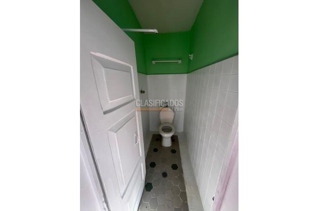 Casas, Venta, Miraflores - $650.000.000