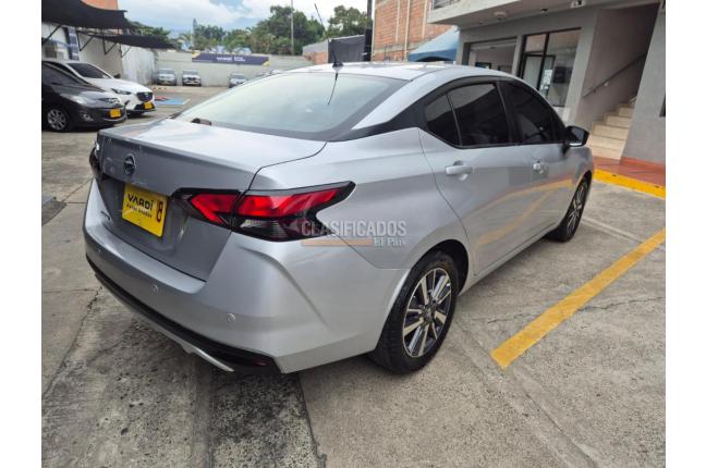 Nissan Versa 2021 - $61.900.000