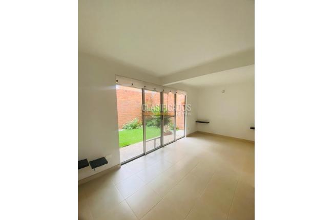 Casas, Venta en Valle del Lili