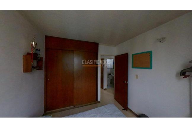 Apartamentos, Venta, Primero de Mayo - $240.000.000