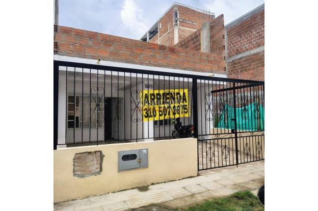 Casas, Alquiler en Villa Magna