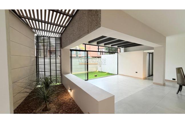 Casas, Venta, Ciudad Jardín - $1.390.000.000