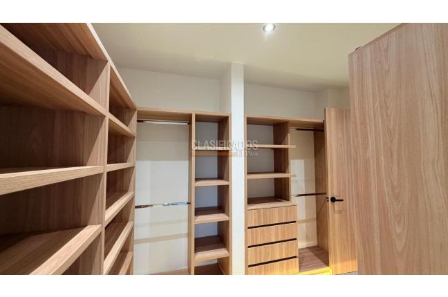 Casas, Venta, Polo Club - $1.390.000.000