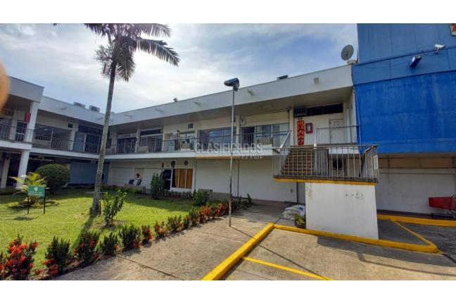 Locales y Bodegas, Alquiler en Urbanización La Merced