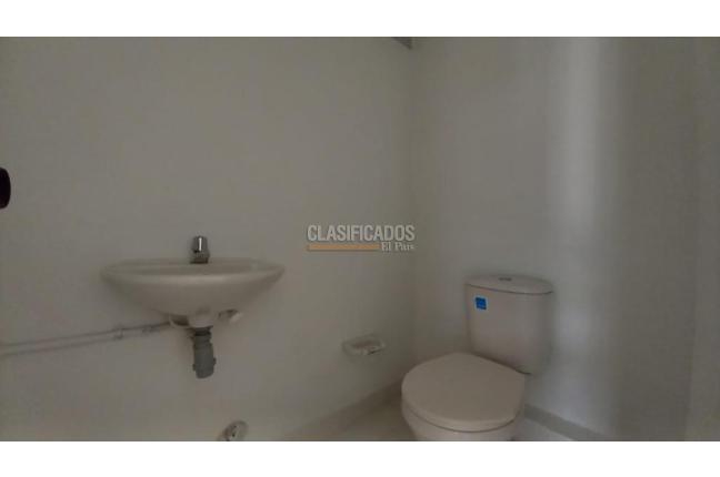 Locales y Bodegas, Alquiler, Urbanización La Merced - $1.800.000