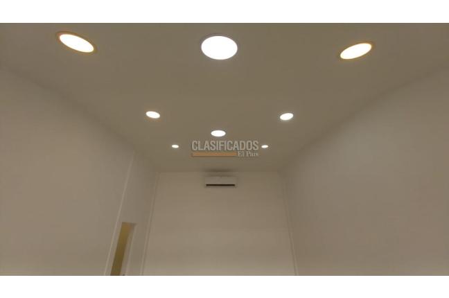 Locales y Bodegas, Alquiler, Urbanización La Merced - $1.800.000