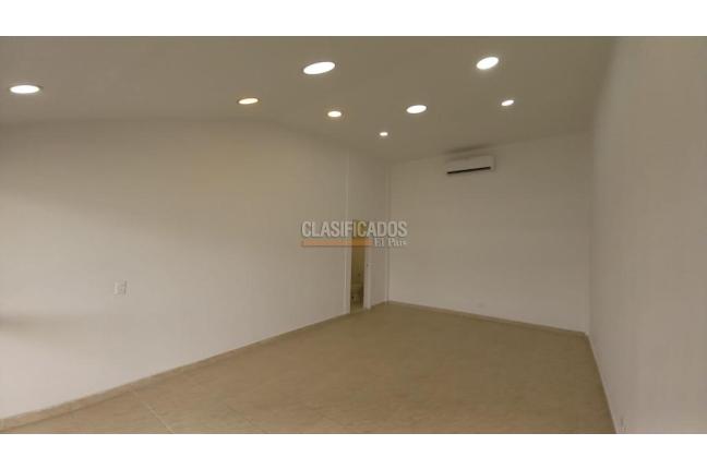 Locales y Bodegas, Alquiler, Urbanización La Merced - $1.800.000