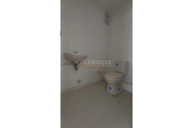 Locales y Bodegas, Alquiler, Urbanización La Merced - $1.800.000