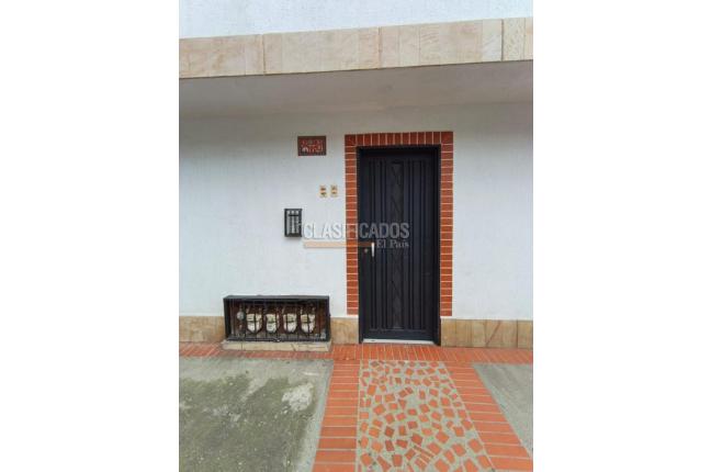 Apartamentos, Alquiler, Francisco Eladio Ramírez - $850.000