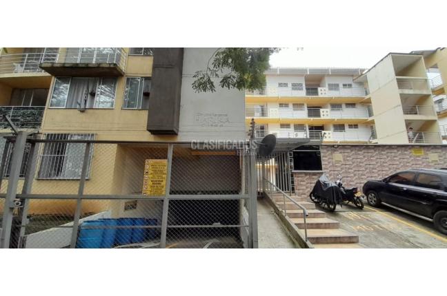 Apartamentos, Alquiler en El Refugio