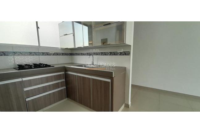 Apartamentos, Alquiler, El Refugio - $1.740.000